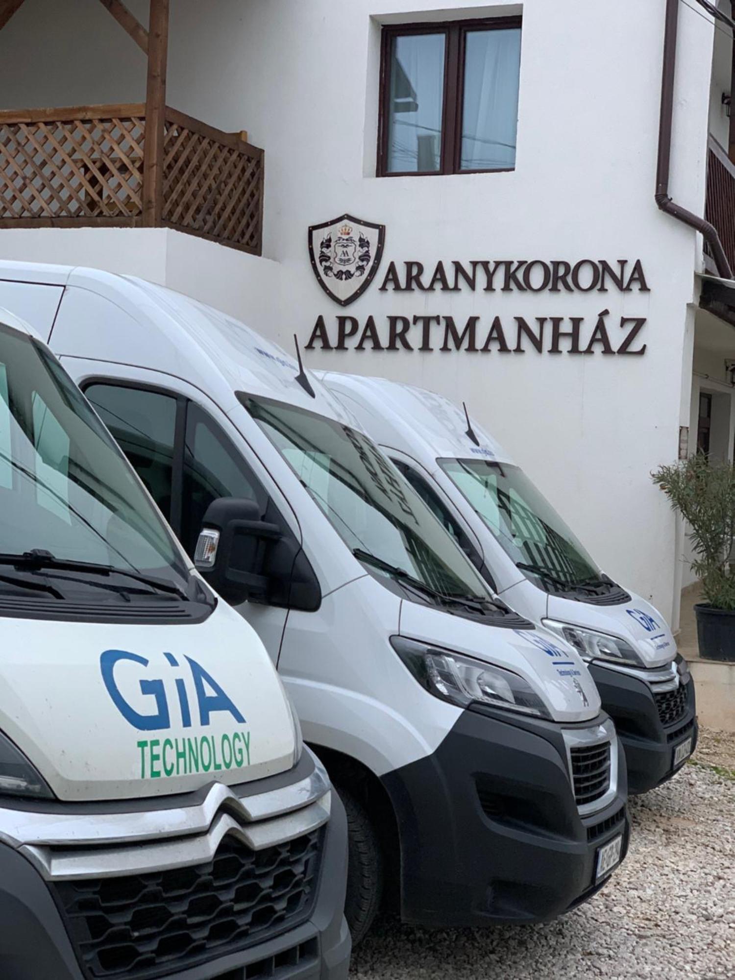 Aranykorona Hotel Miskolc Exterior photo